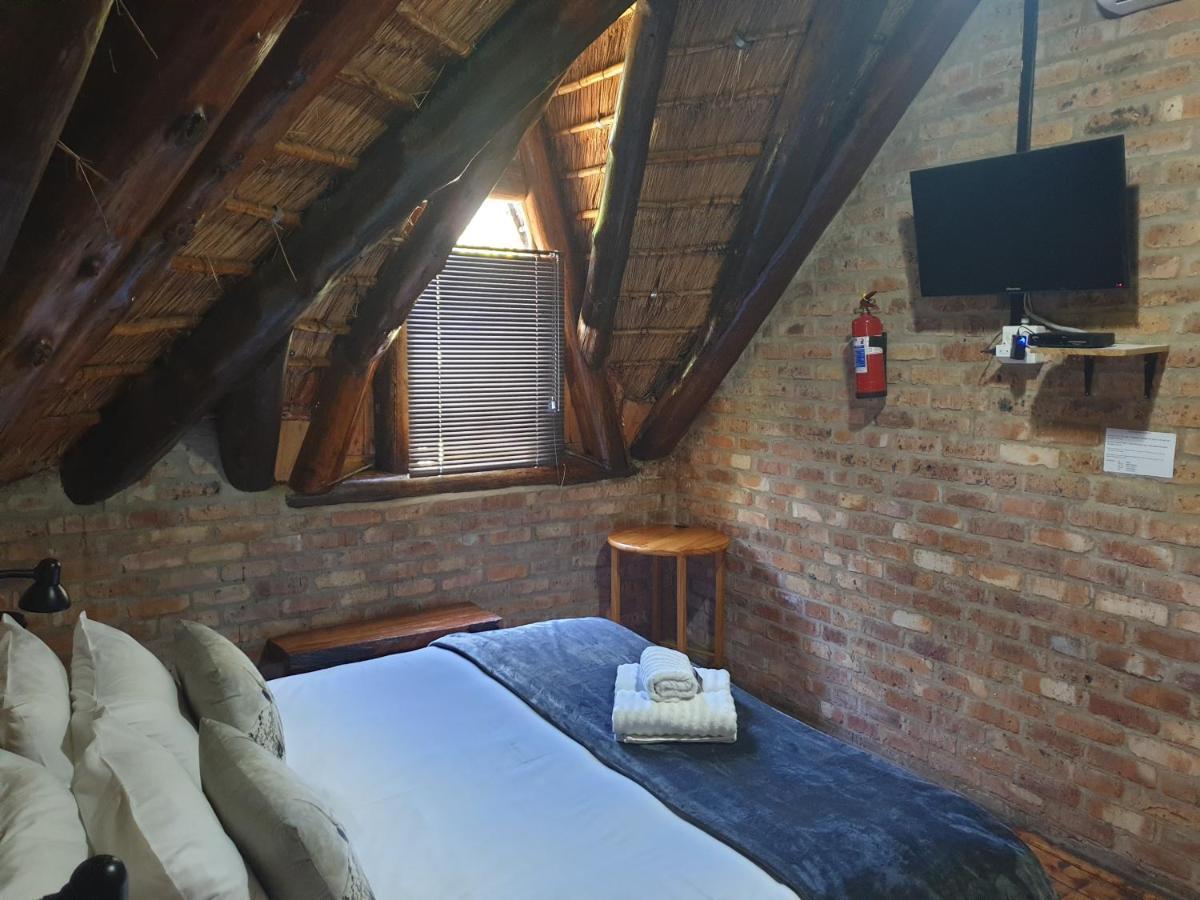 มาร์ร็อบ ลอดจ์ Bed & Breakfast KwaMbonambi ภายนอก รูปภาพ