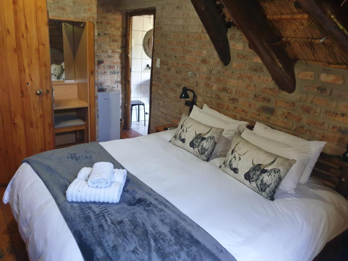 มาร์ร็อบ ลอดจ์ Bed & Breakfast KwaMbonambi ภายนอก รูปภาพ